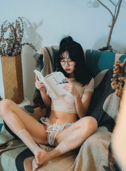 情侣酒店偷拍一区二区在线播放_DVD神马在线观看